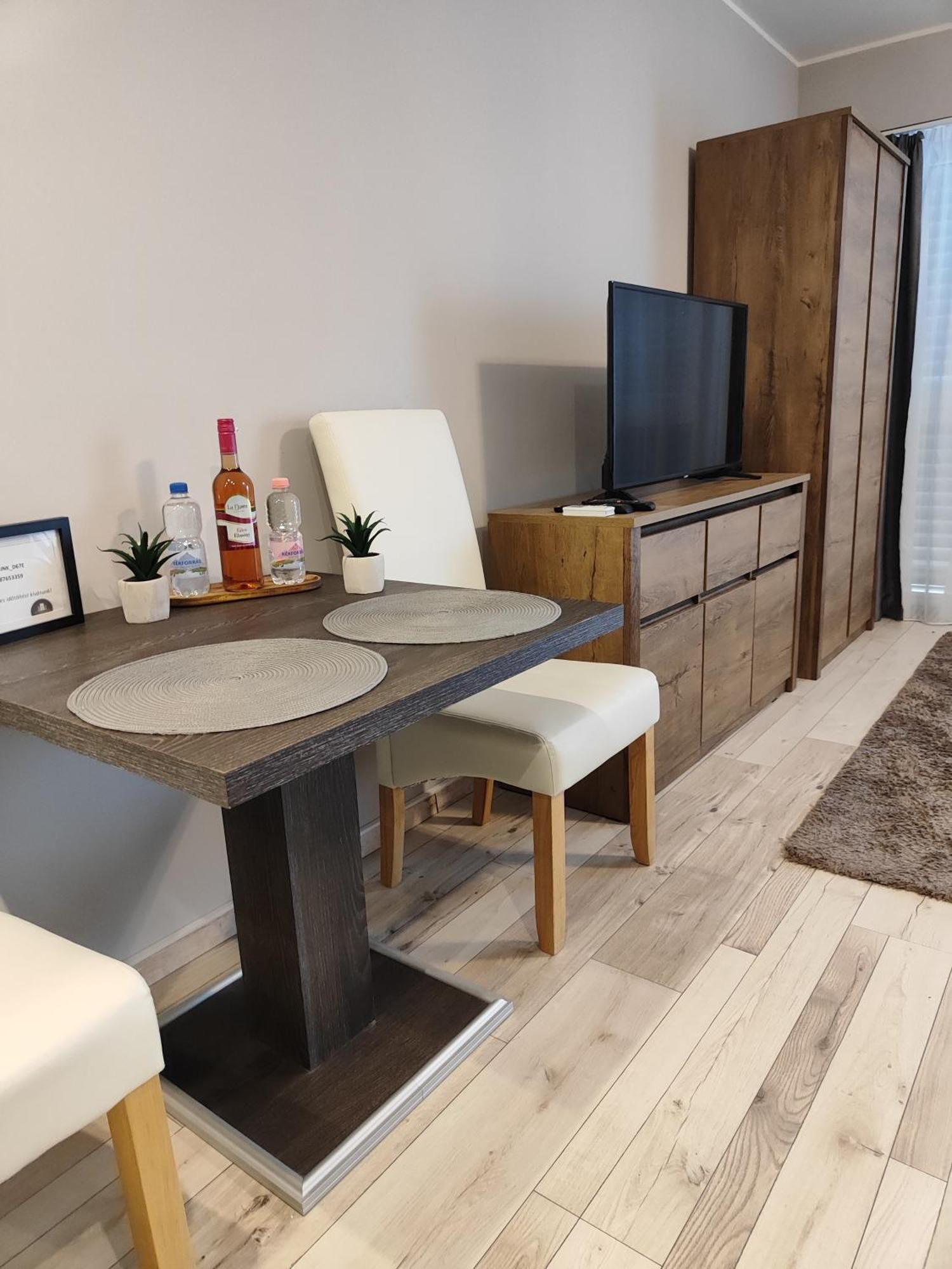 Secret Apartman Έγκερ Εξωτερικό φωτογραφία